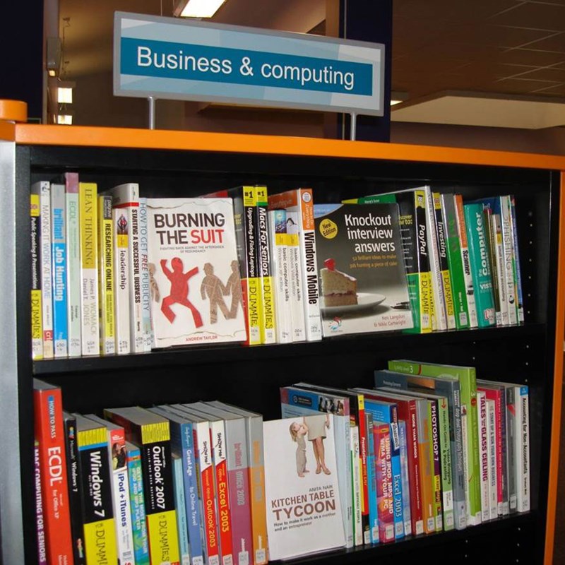 Merchandising Library Shelves  
