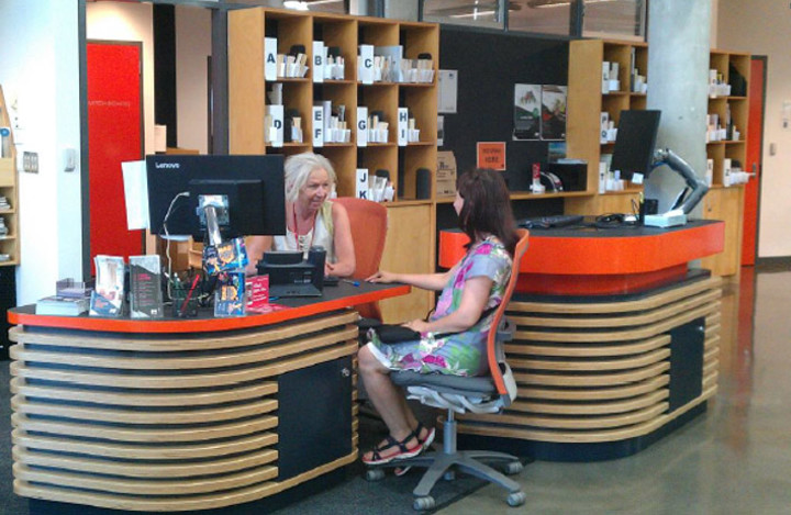 Linda Longley, East Melbourne Library, Victoria, Australia
