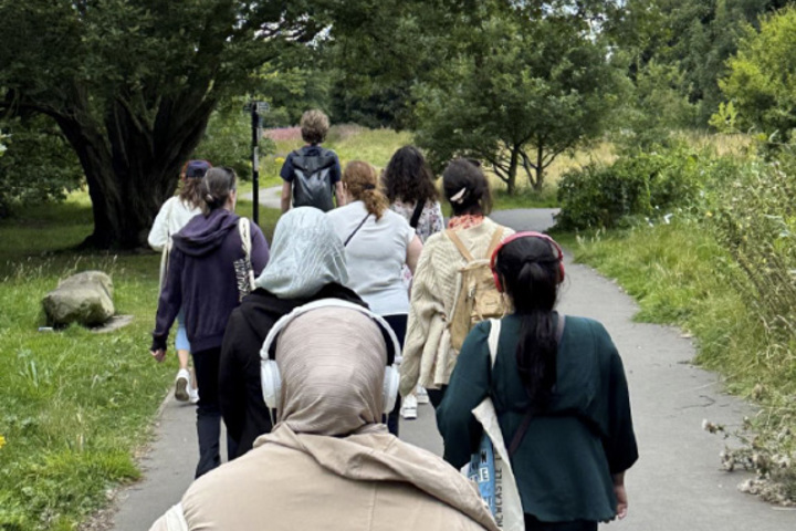 Reading for Wellbeing: Community-based